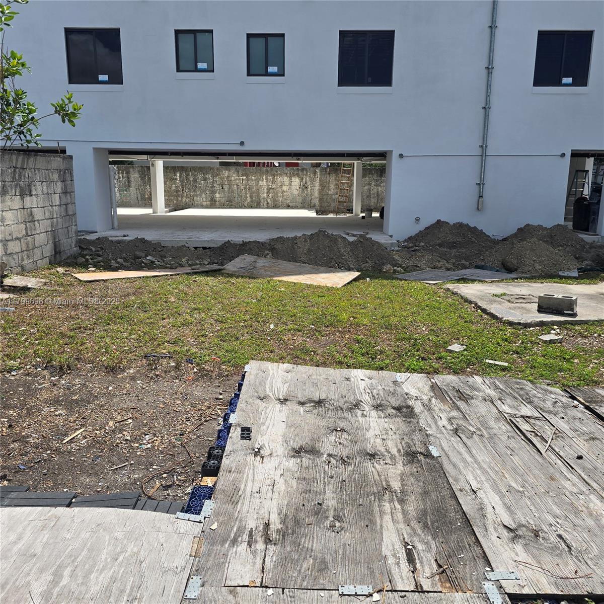 6001 Nw 17th Ave 6001 Property Photo 25