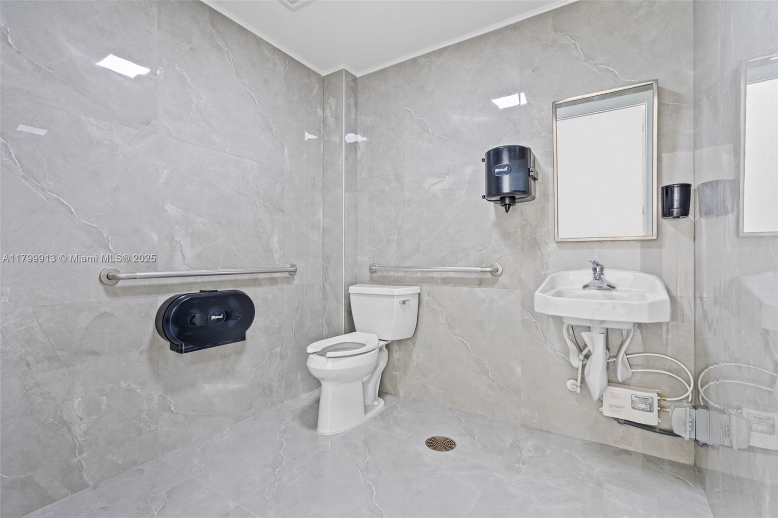 17651 Sw 272nd St B Property Photo 11