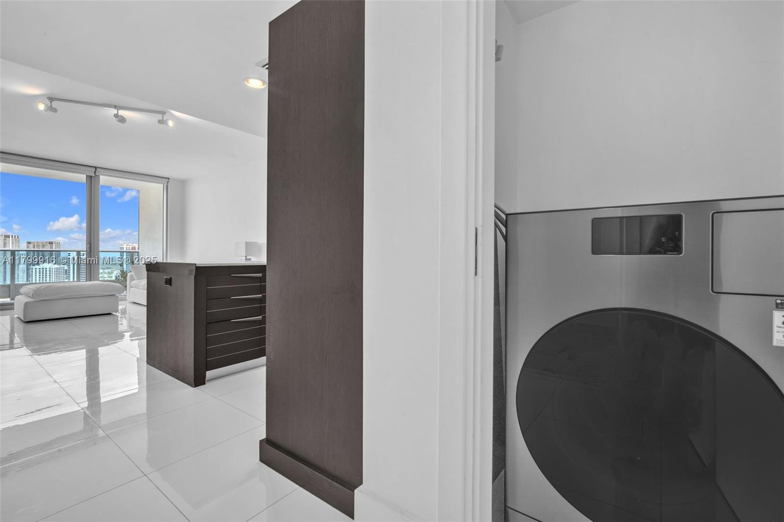 200 Biscayne Boulevard Way 4012 Property Photo 13