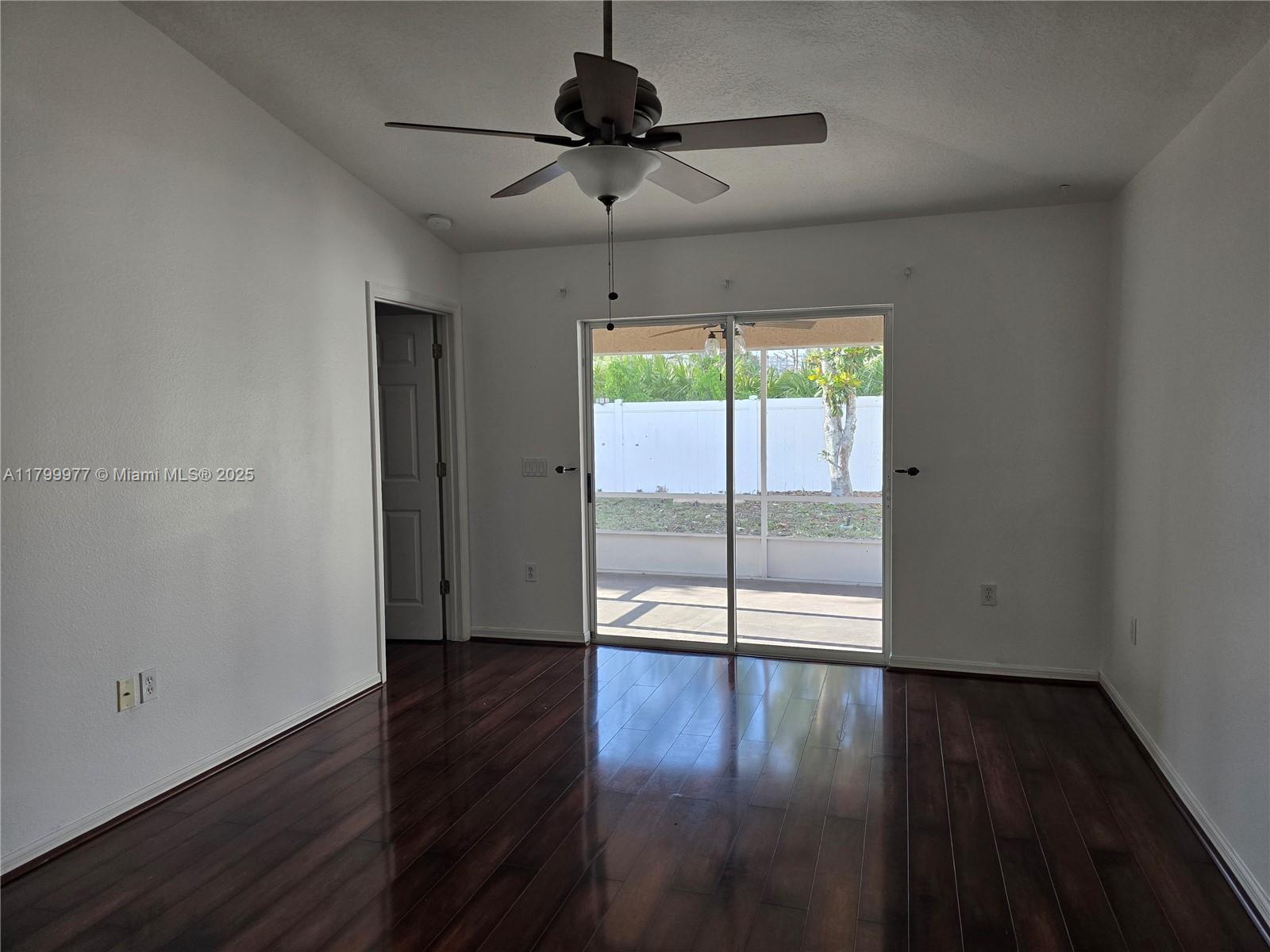 453 Dahoon Holly Dr Property Photo 19