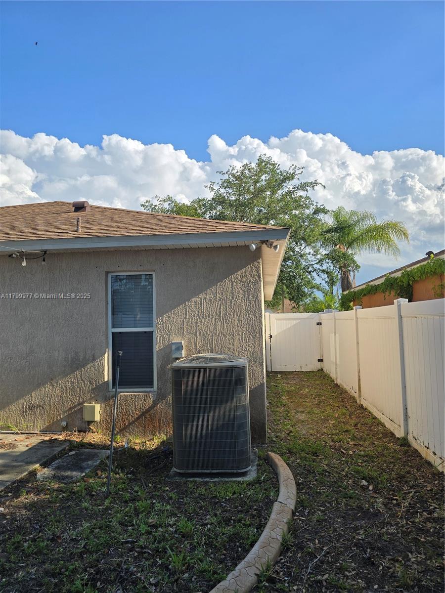 453 Dahoon Holly Dr Property Photo 25