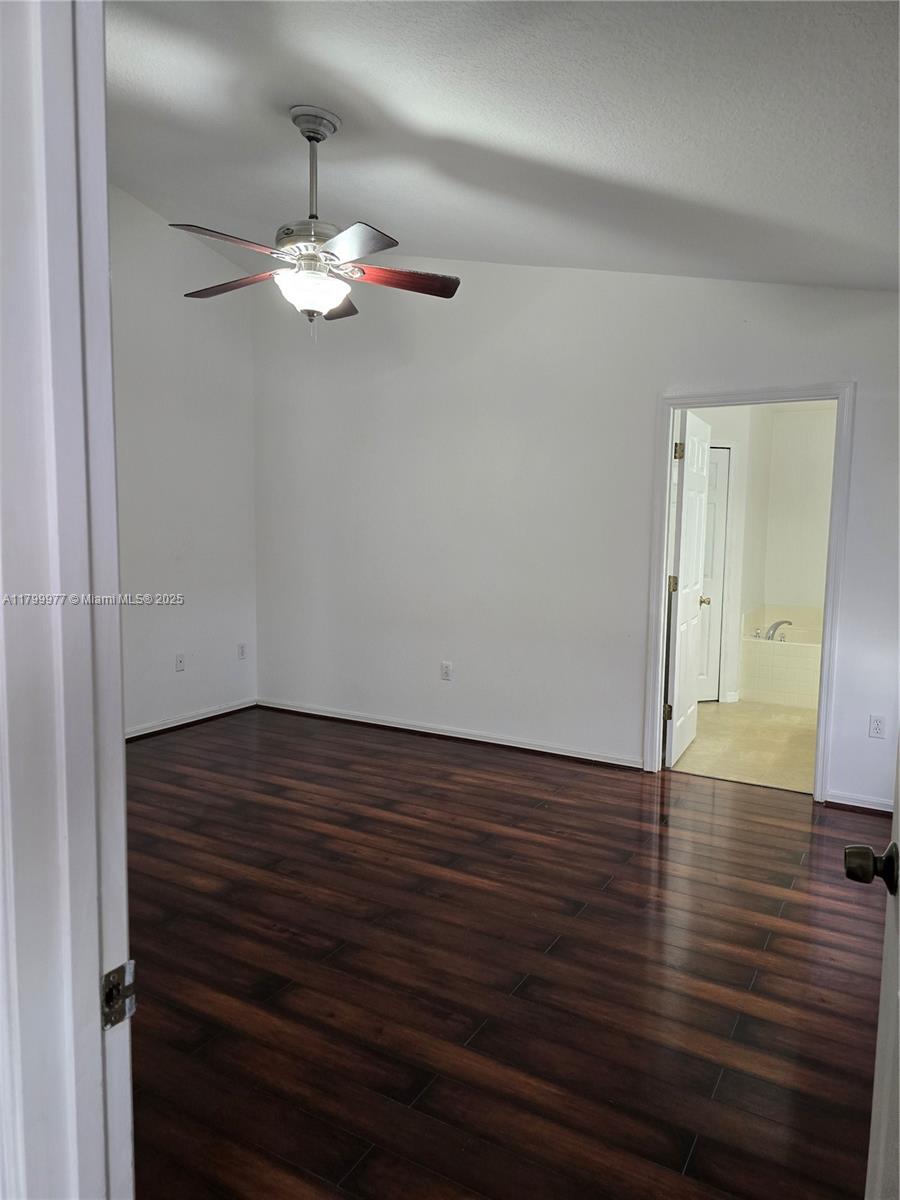 453 Dahoon Holly Dr Property Photo 29