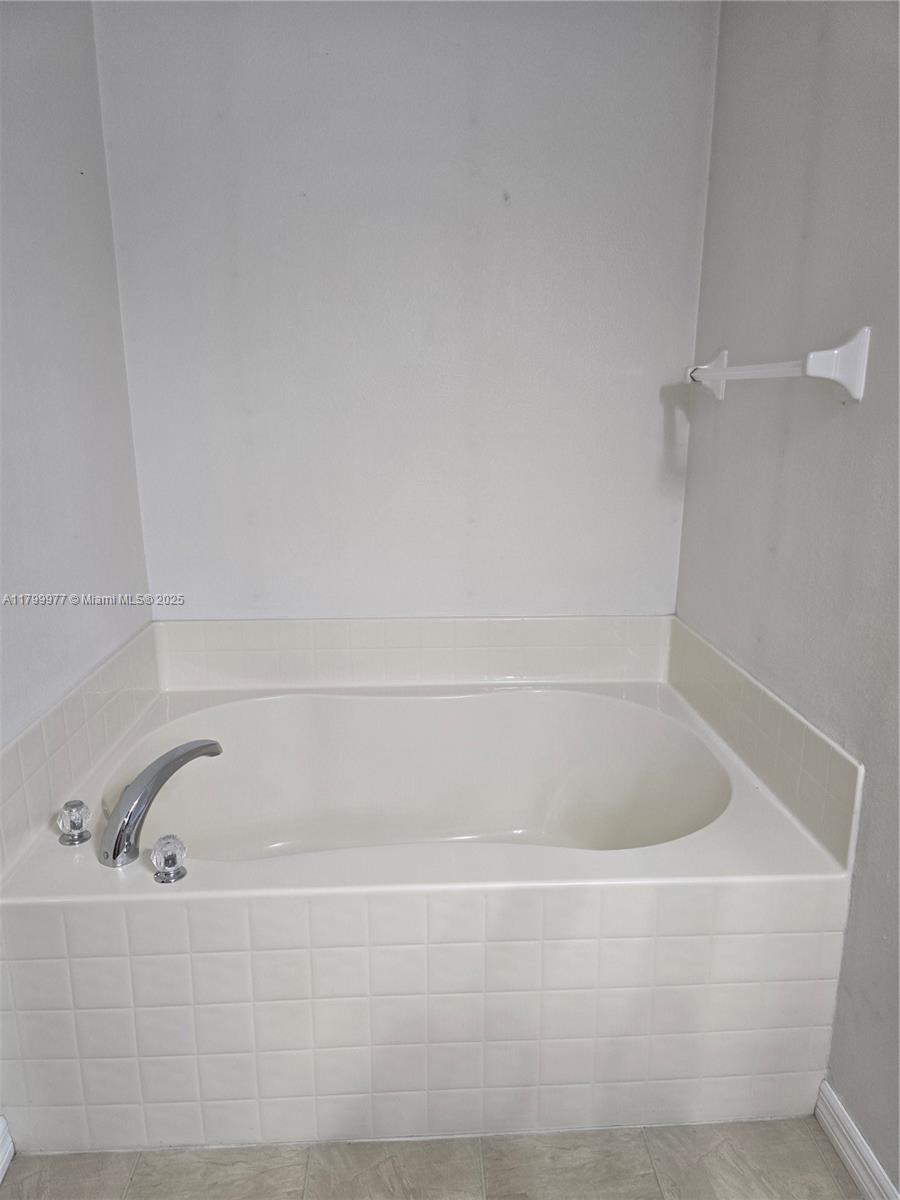 453 Dahoon Holly Dr Property Photo 32