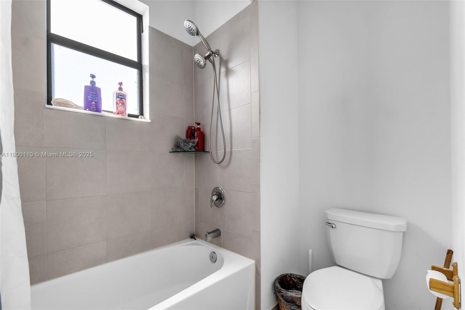 2553 Se 3rd St Property Photo 18