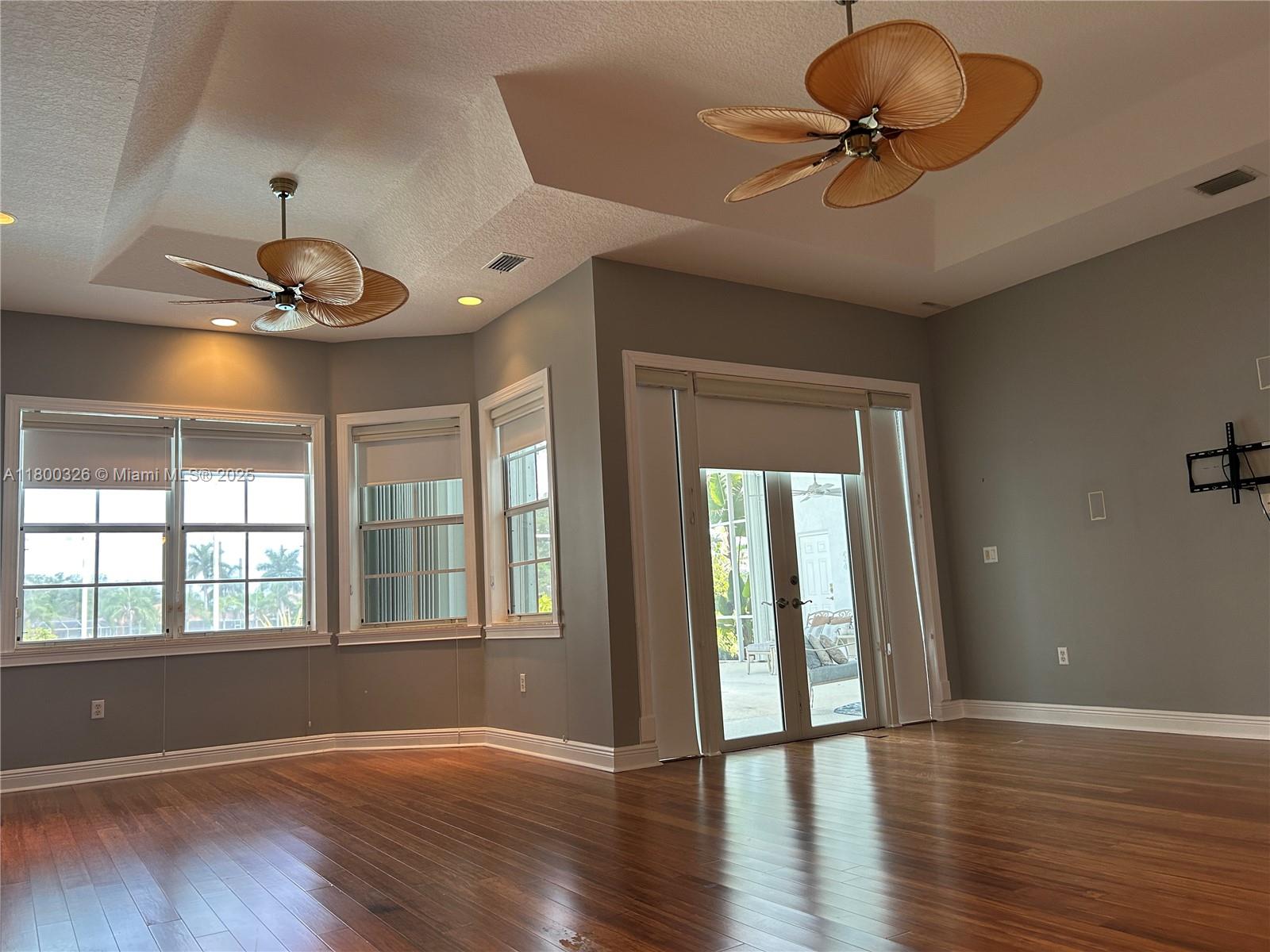 2640 Fairways Dr Property Photo 6