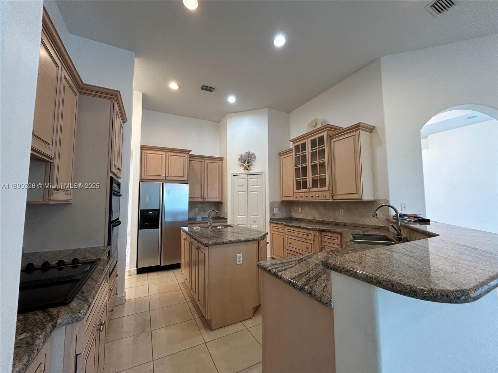 2640 Fairways Dr Property Photo 18