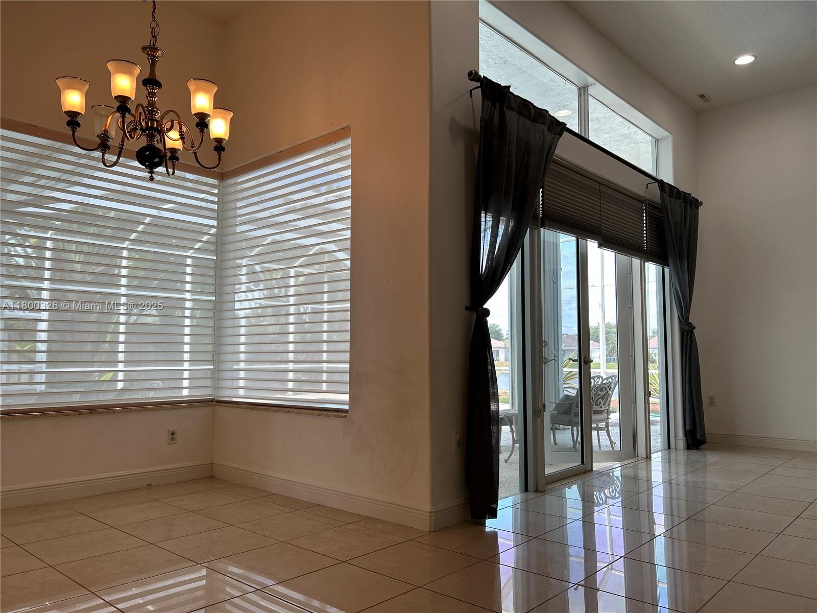 2640 Fairways Dr Property Photo 22