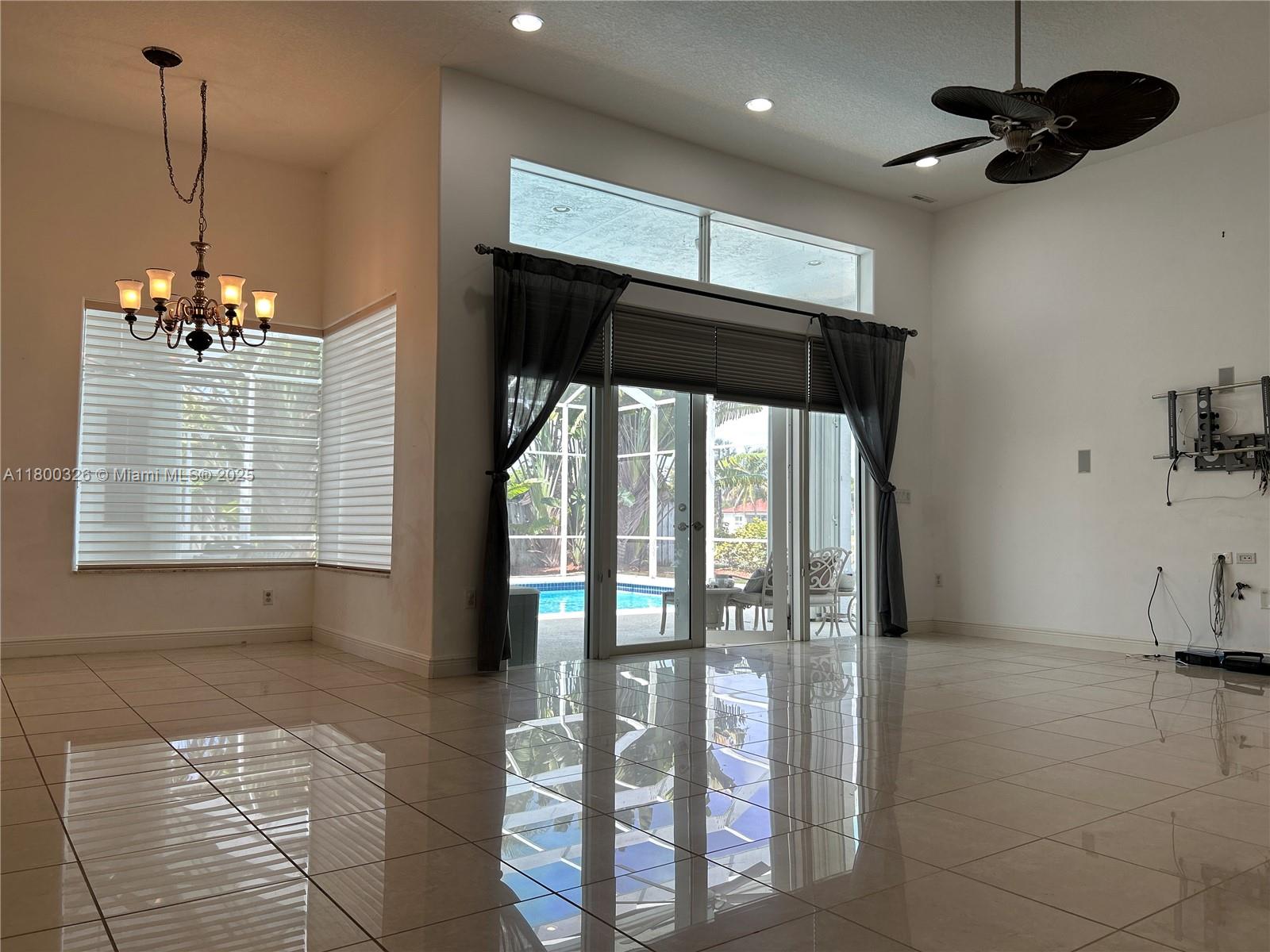 2640 Fairways Dr Property Photo 23