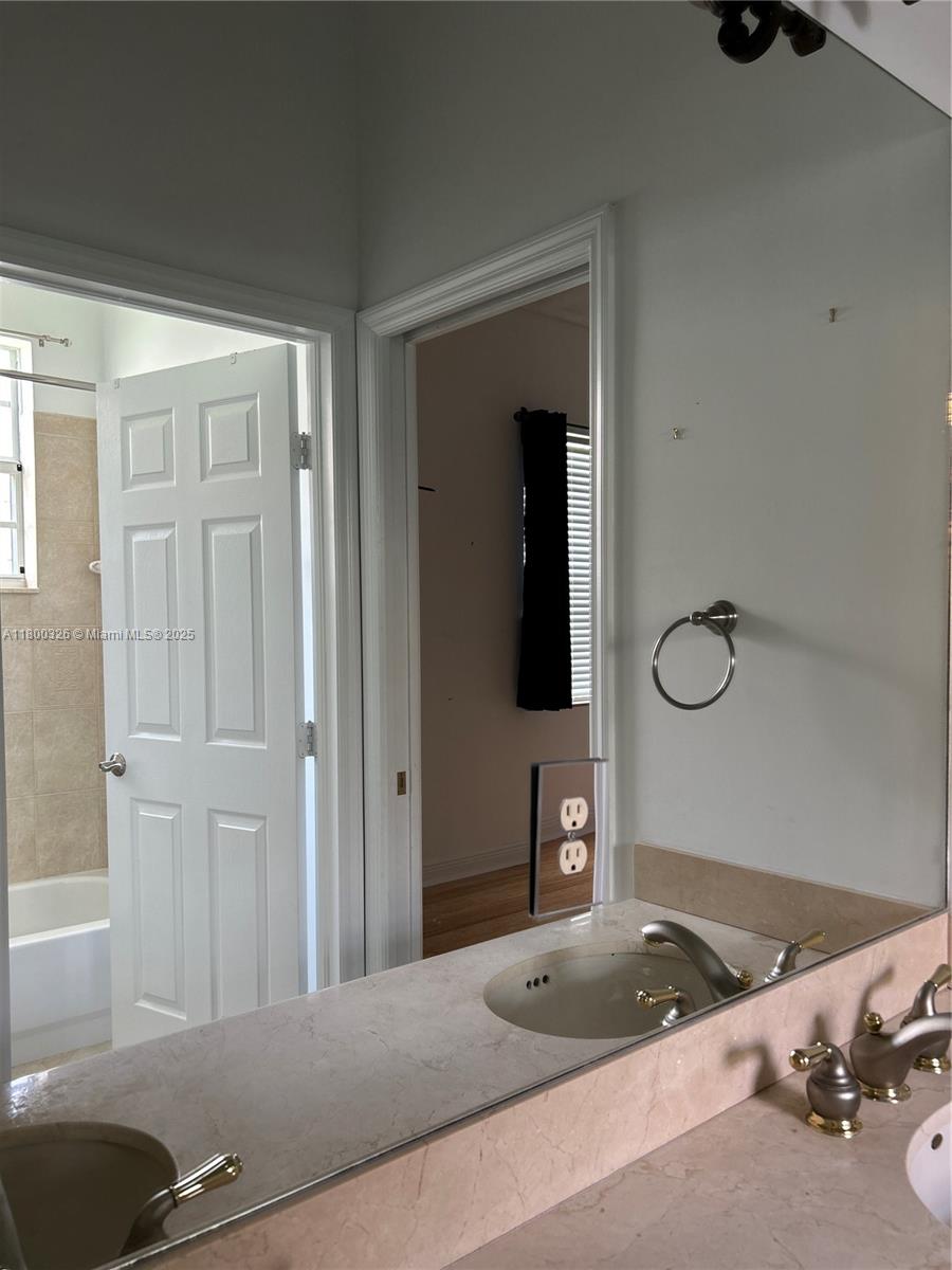 2640 Fairways Dr Property Photo 29