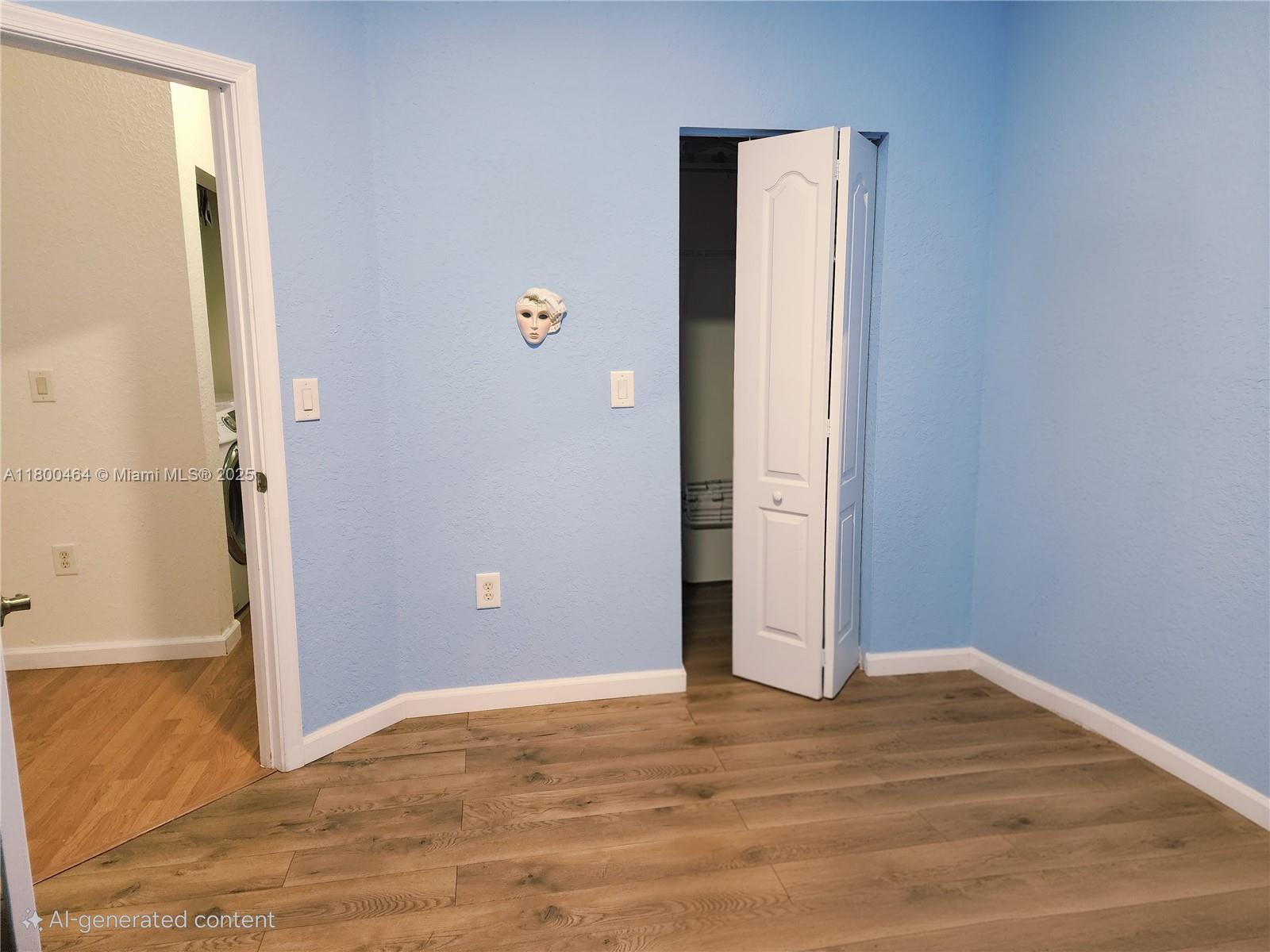 962 Ne 29th Ter Property Photo 15