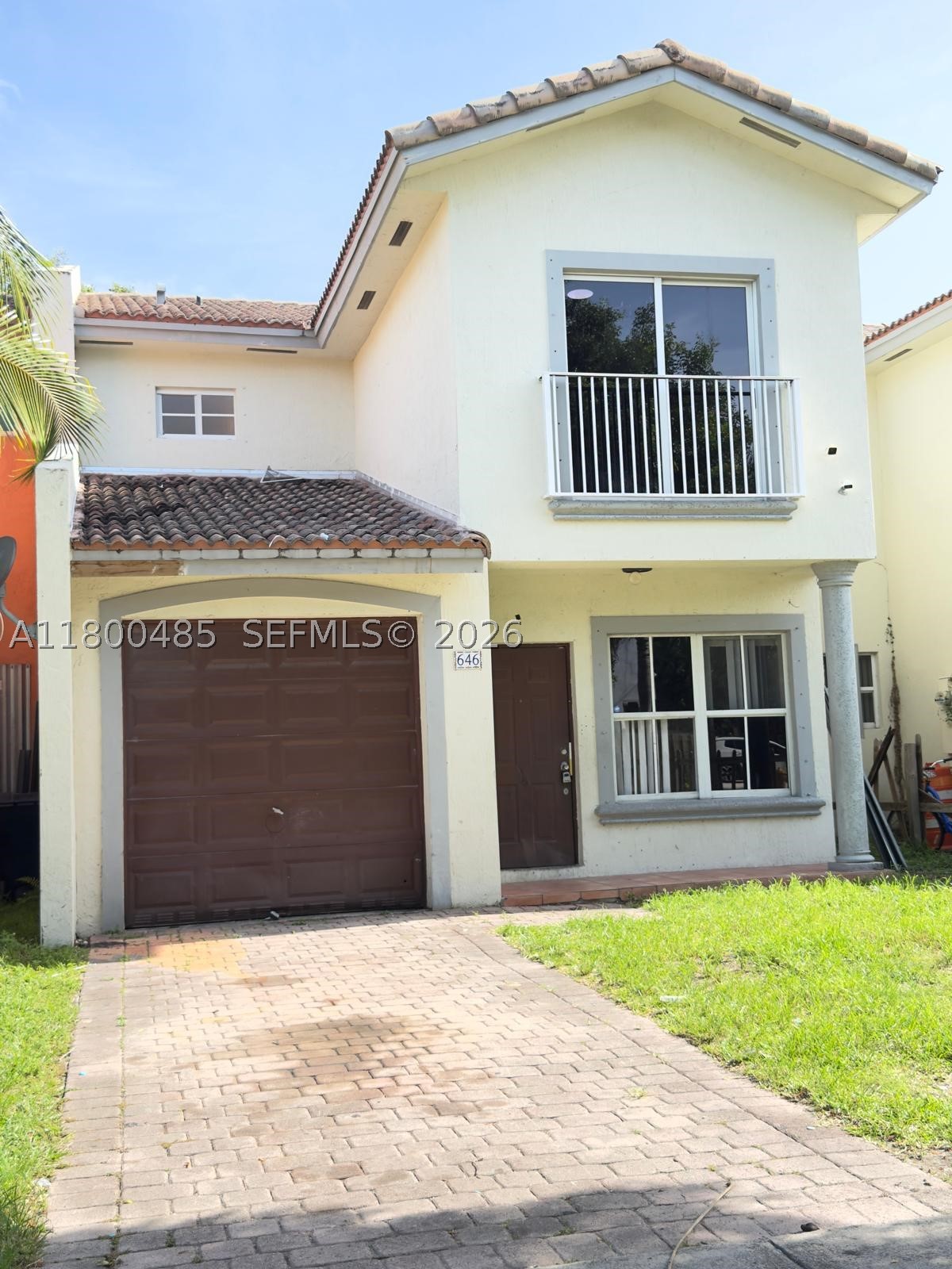 646 Sw 7th Ter Property Photo 1