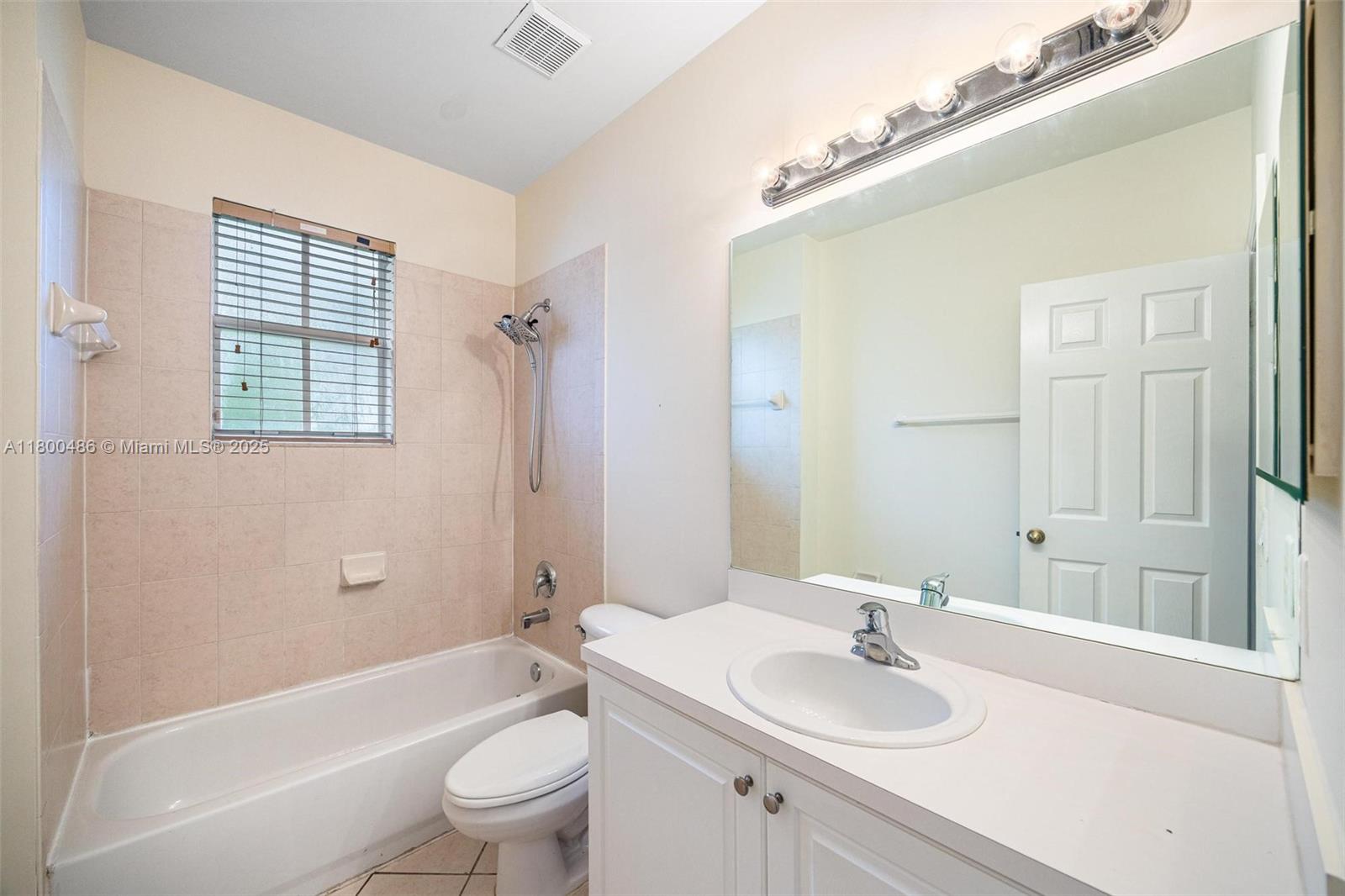 2884 Se 2nd Dr 3 Property Photo 35