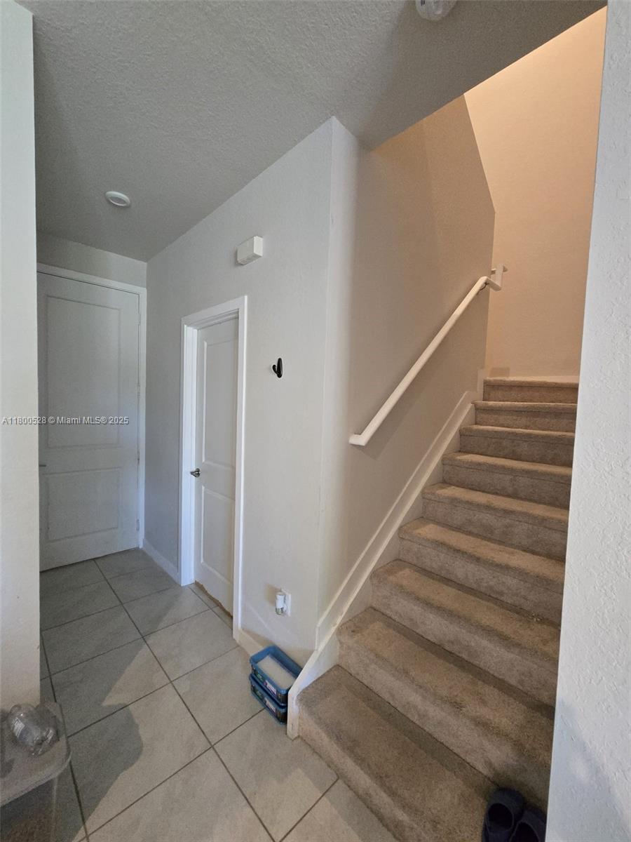 10847 Sw 232nd Ter Property Photo 8