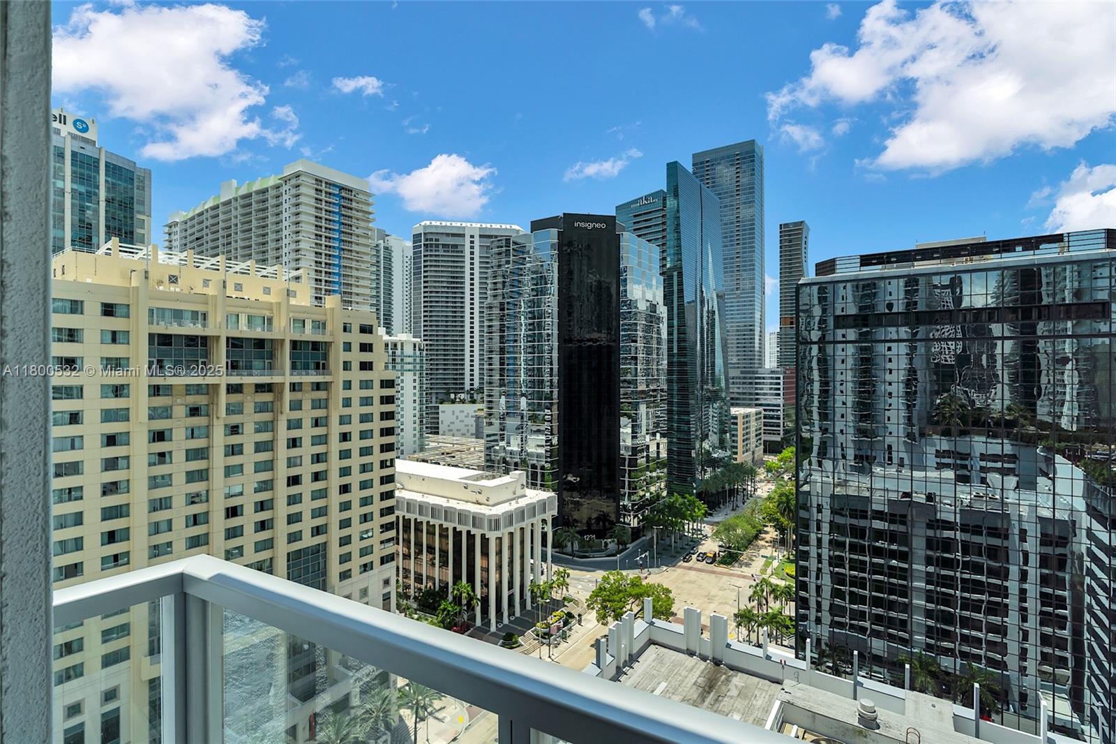 1060 Brickell Ave 1811 Property Photo