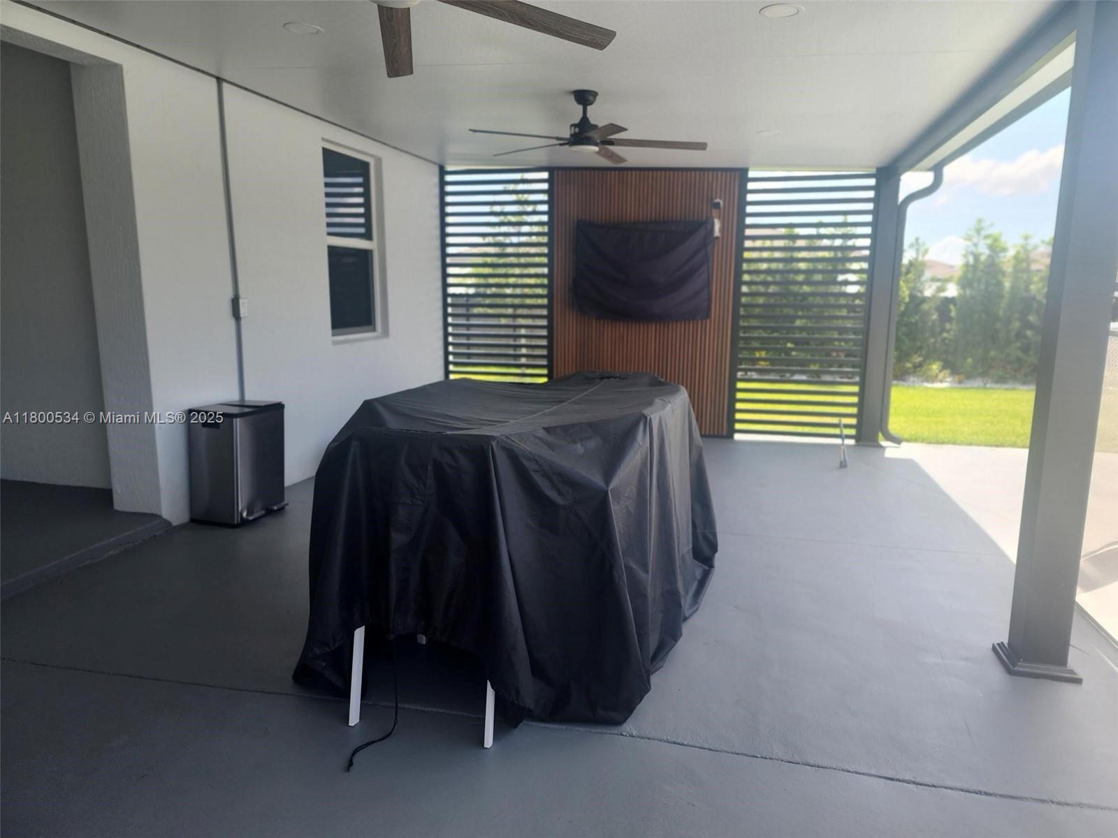 A11800534 Property Photo 35