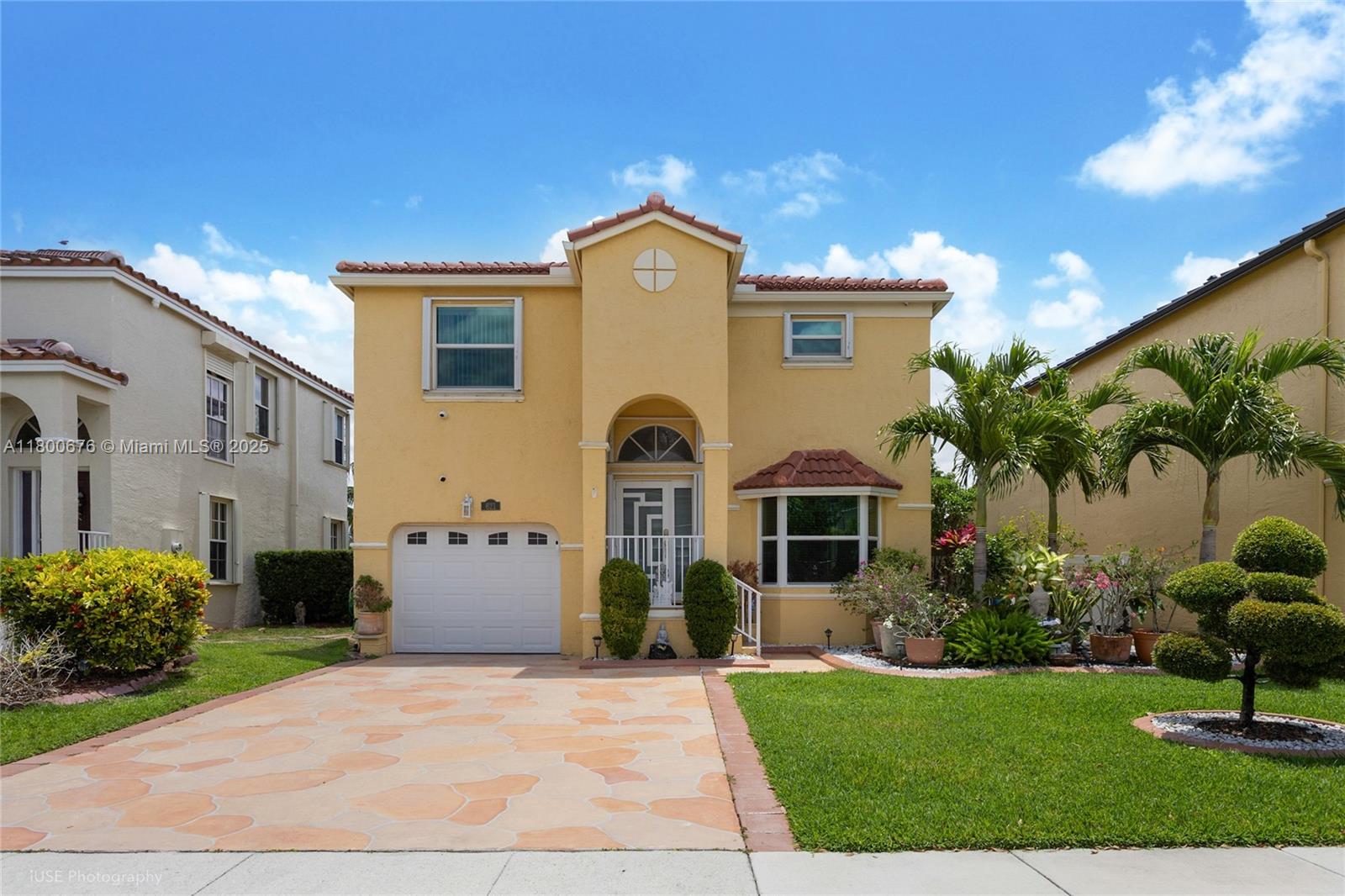 621 NW 157th Ave Property Photo 1