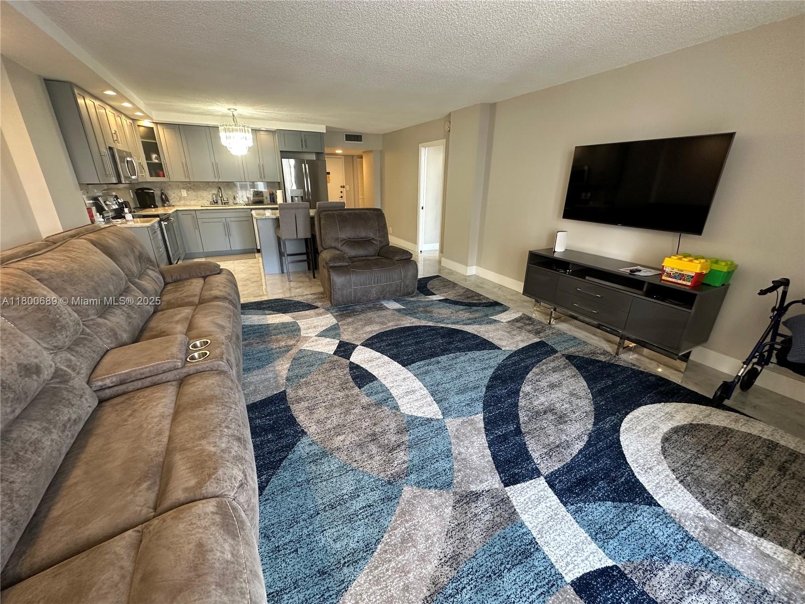 1865 S Ocean Dr 17c Property Photo 13