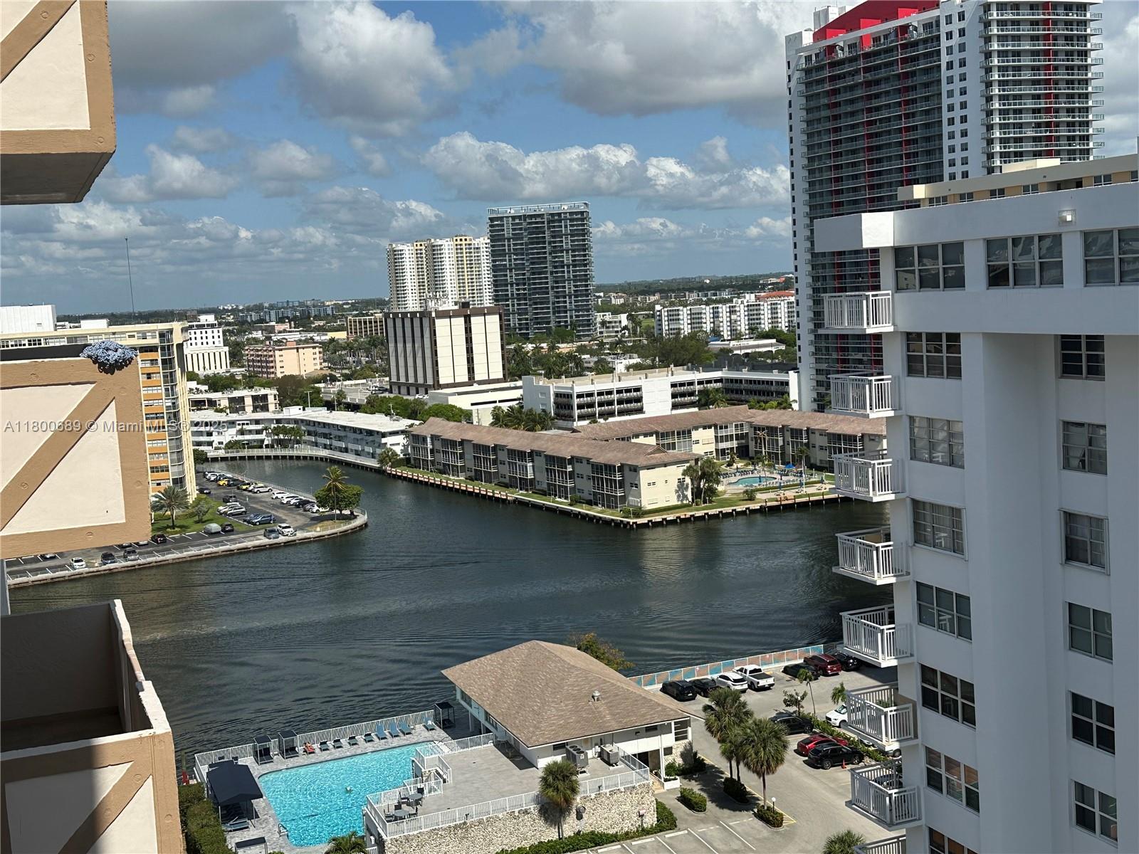 1865 S Ocean Dr 17c Property Photo 14