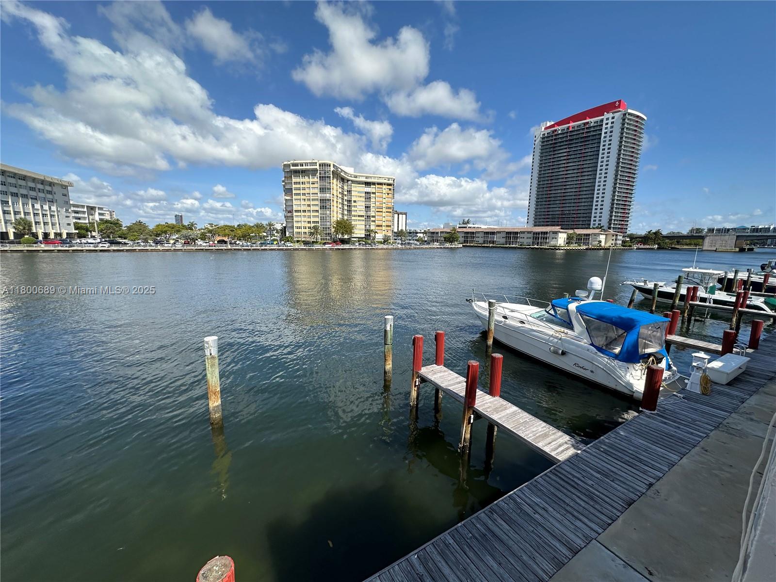 1865 S Ocean Dr 17c Property Photo 41