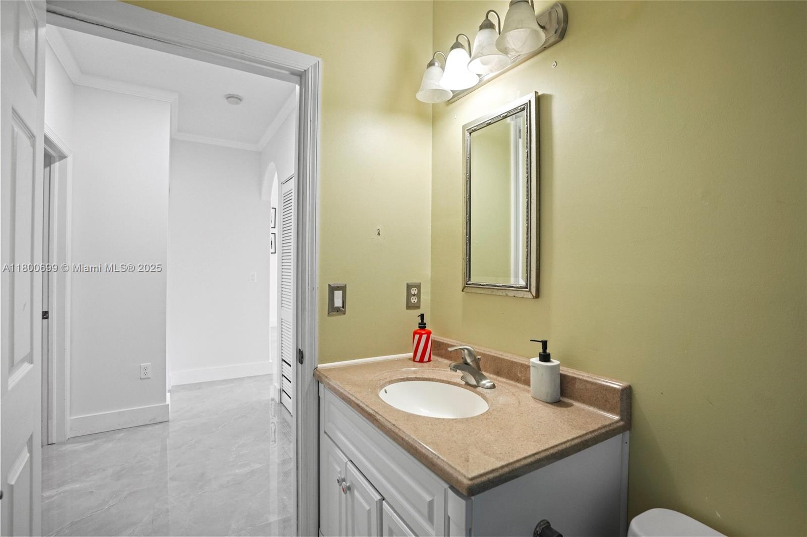 2905 Fairways Dr Property Photo 32