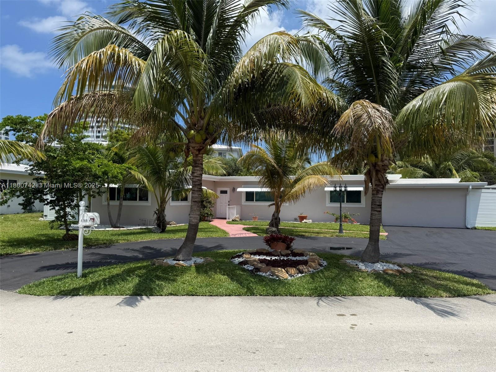 1760 Bel Air Ave Property Photo 4