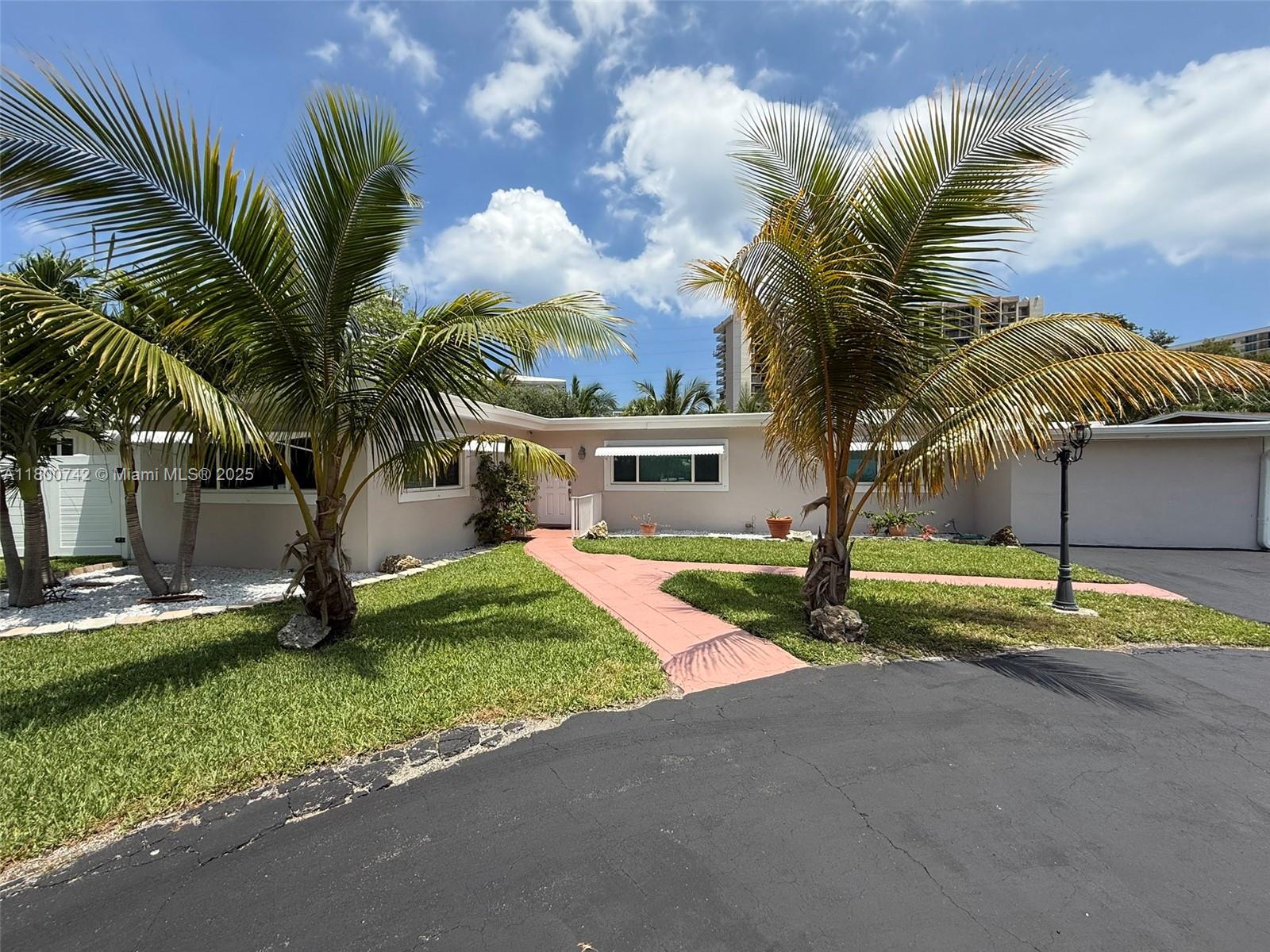 1760 Bel Air Ave Property Photo 8