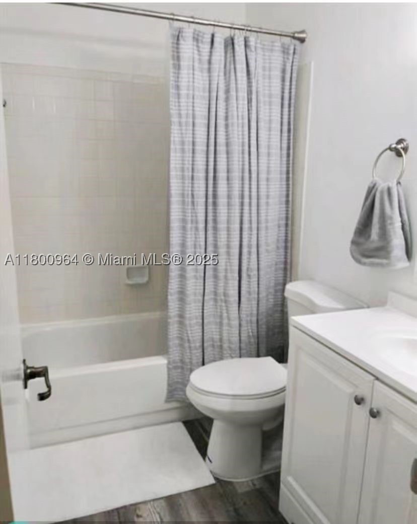 3734 Nw 107th Way Property Photo 7