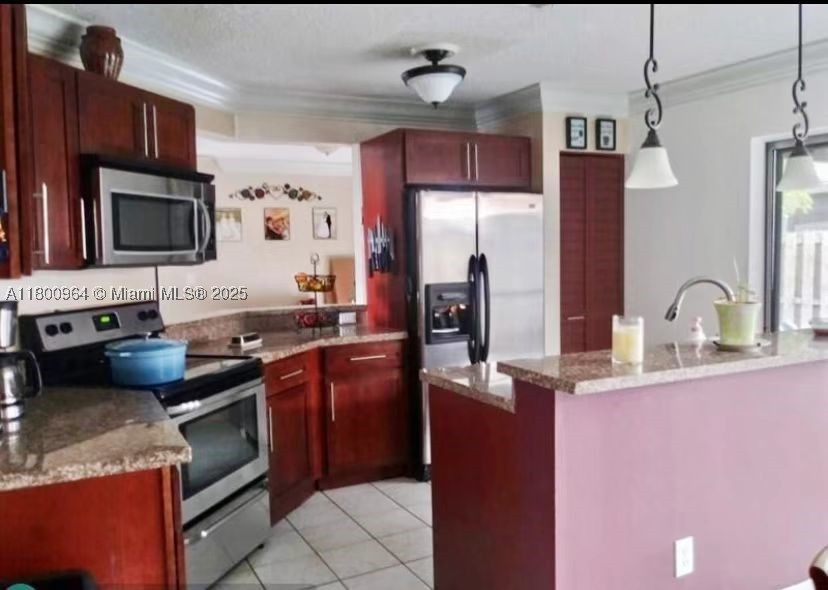 3734 Nw 107th Way Property Photo 10
