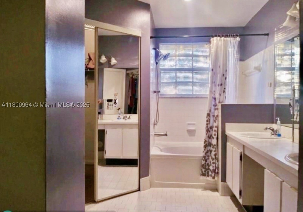 3734 Nw 107th Way Property Photo 11