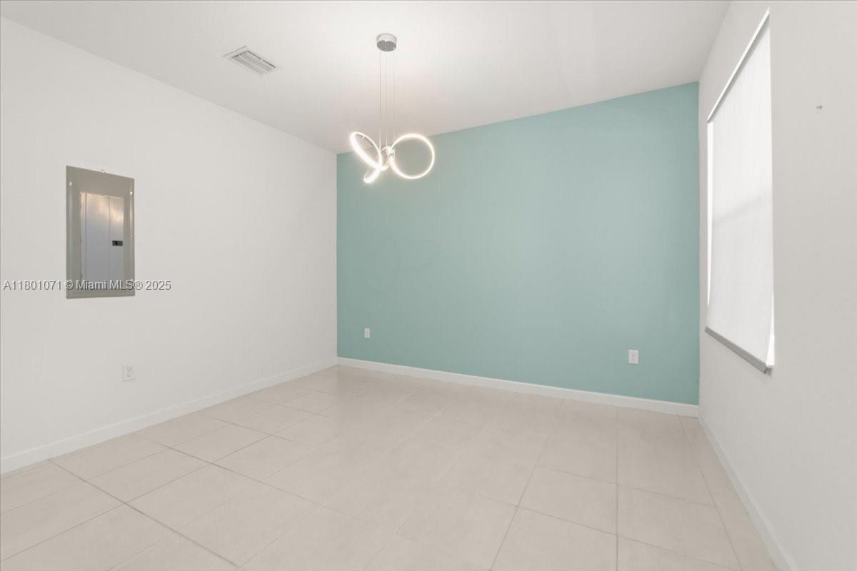 2648 Se 15th Ct 2648 Property Photo 4