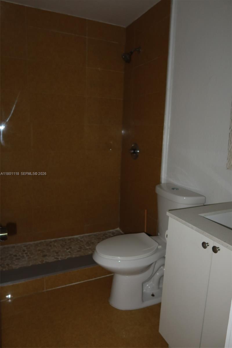 8098 Nw 99th Ter Property Photo 22
