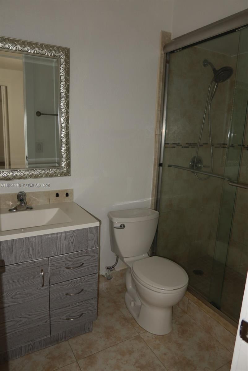 8098 Nw 99th Ter Property Photo 35