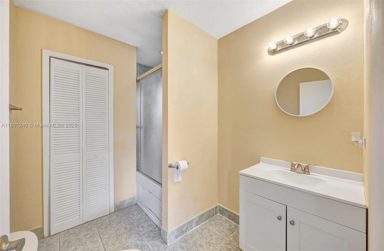 20707 Sw 240th St Property Photo 13