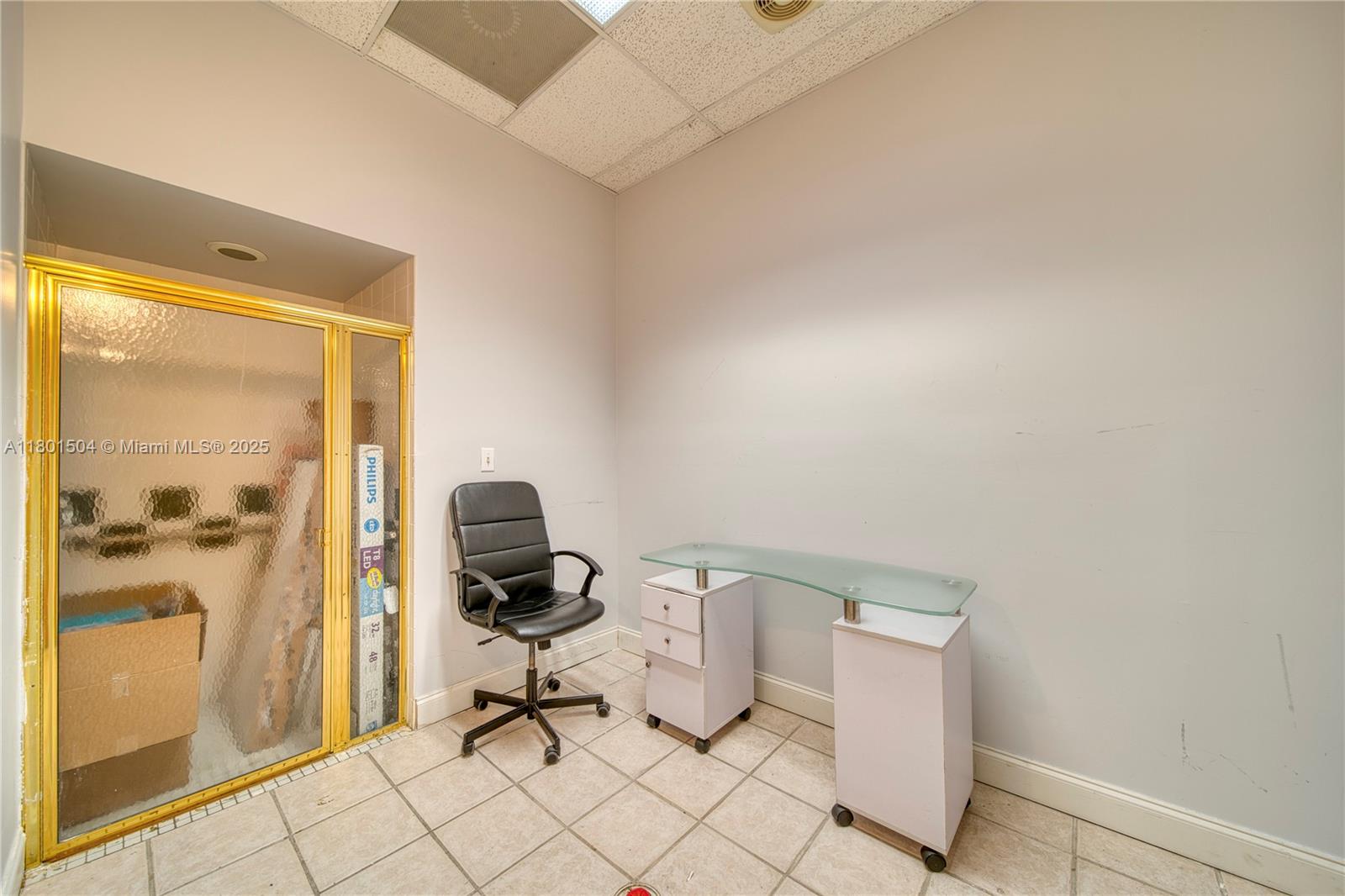 Spaces For Lease In Coral Springs Shopping Center Property Photo 10
