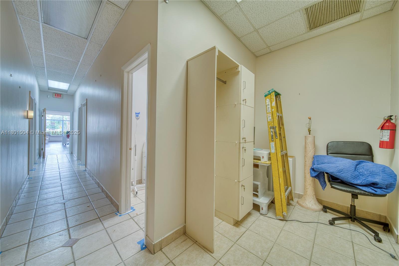 Spaces For Lease In Coral Springs Shopping Center Property Photo 14