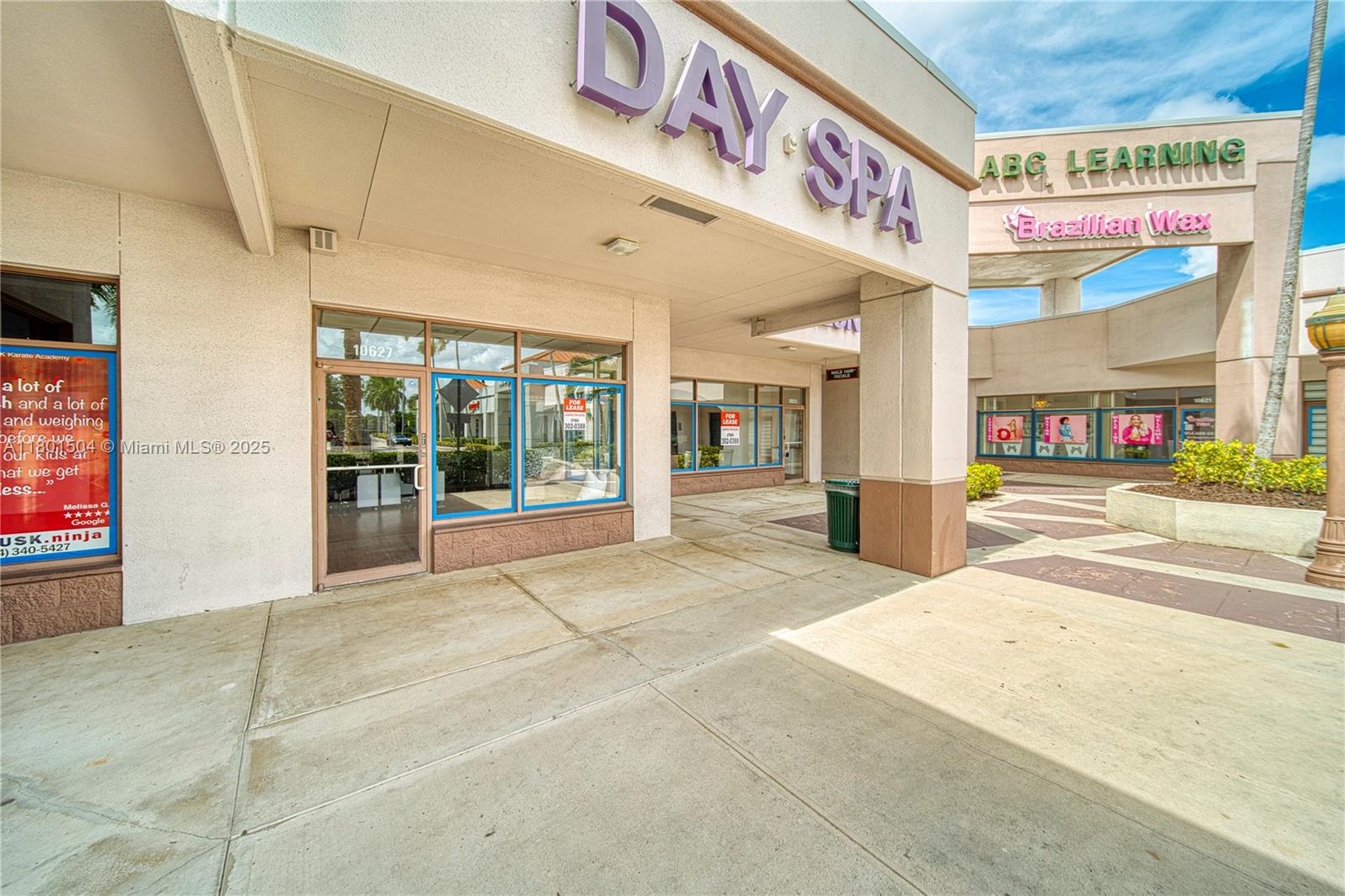 Spaces For Lease In Coral Springs Shopping Center Property Photo 31