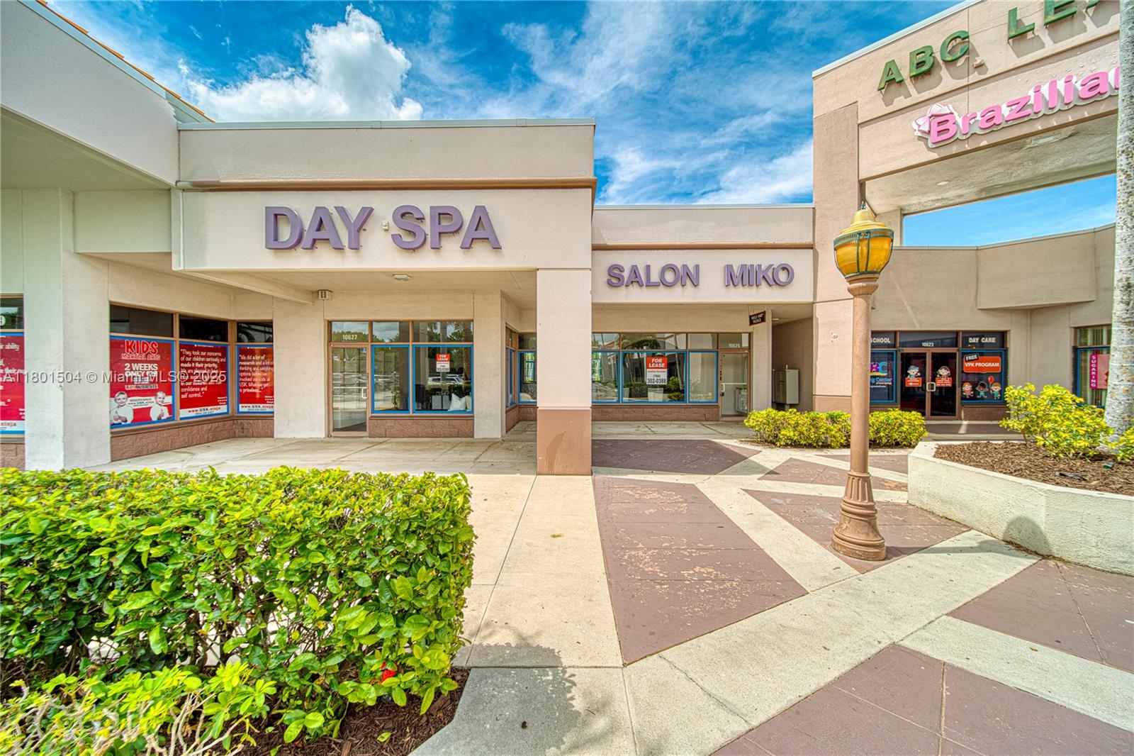Spaces For Lease In Coral Springs Shopping Center Property Photo 32