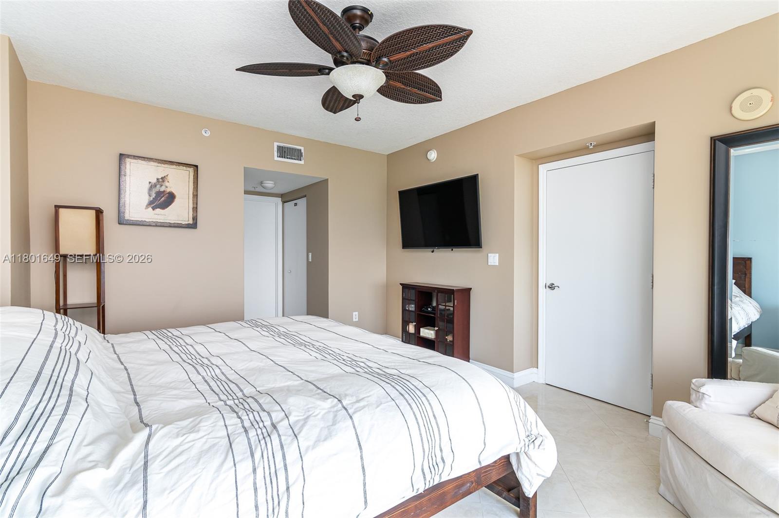 16699 Collins Ave 3401 Property Photo 13