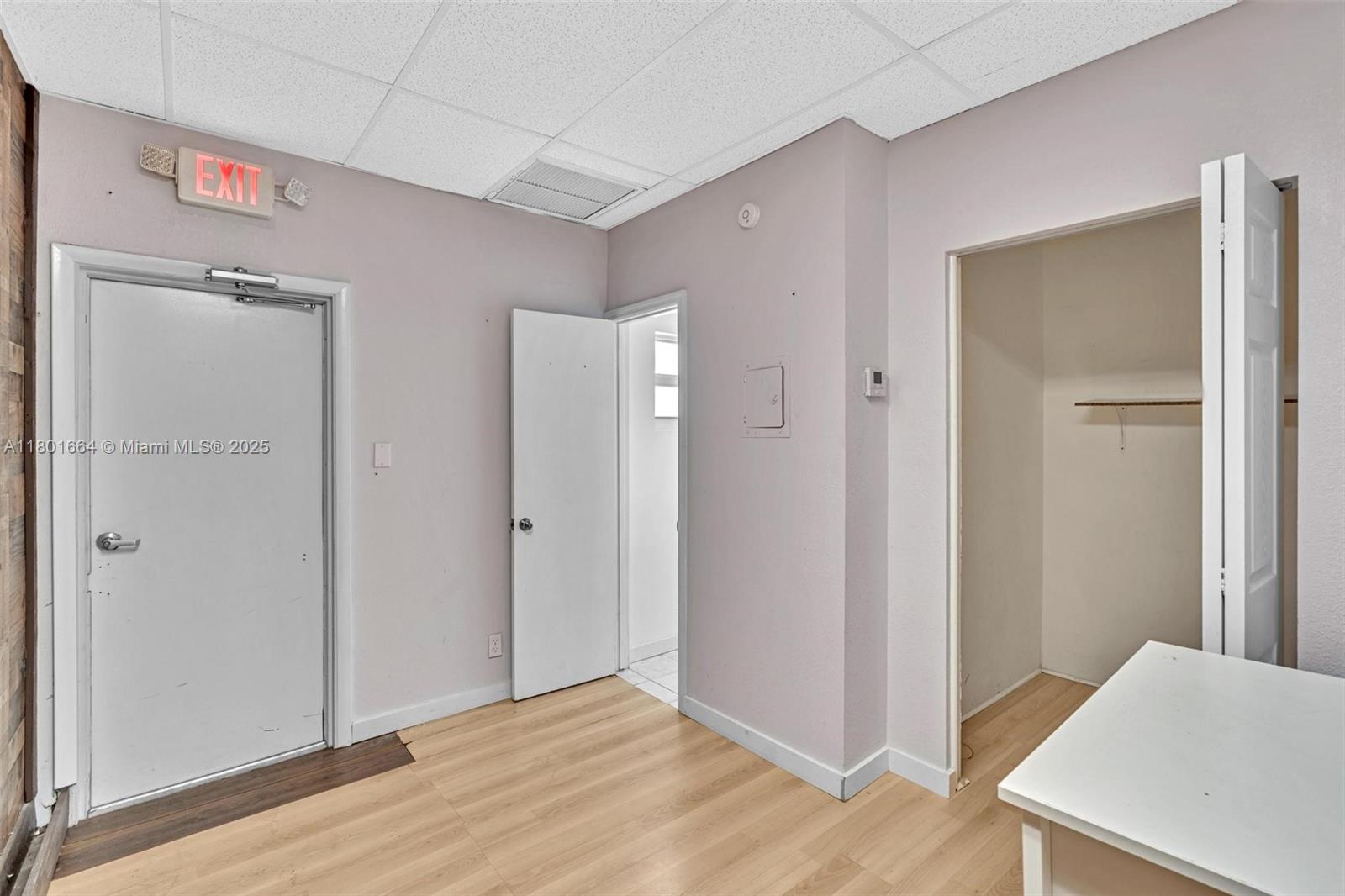 5130 N Federal Hwy 6 Property Photo 12