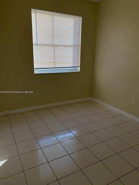 1539 Se 27th St 106 Property Photo 10