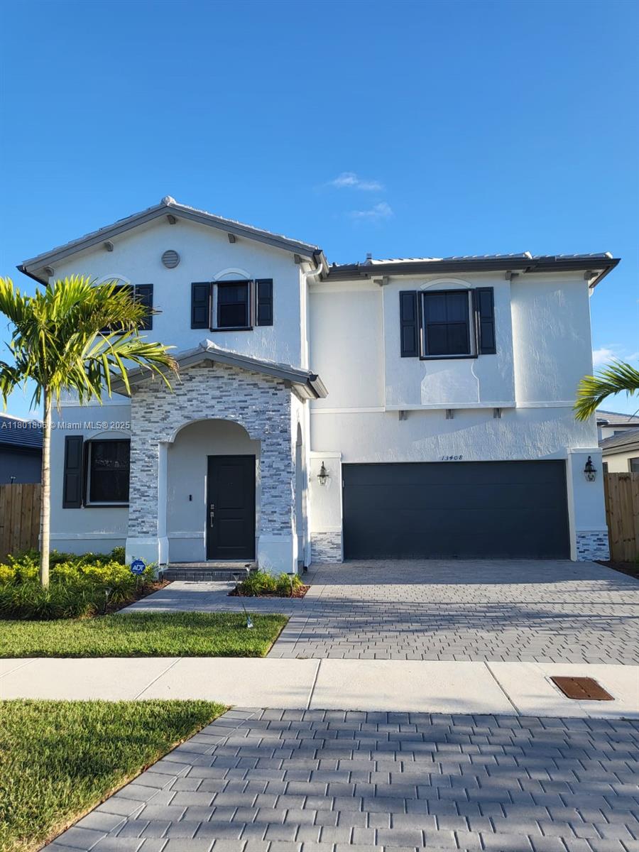 A11801806 Property Photo 1