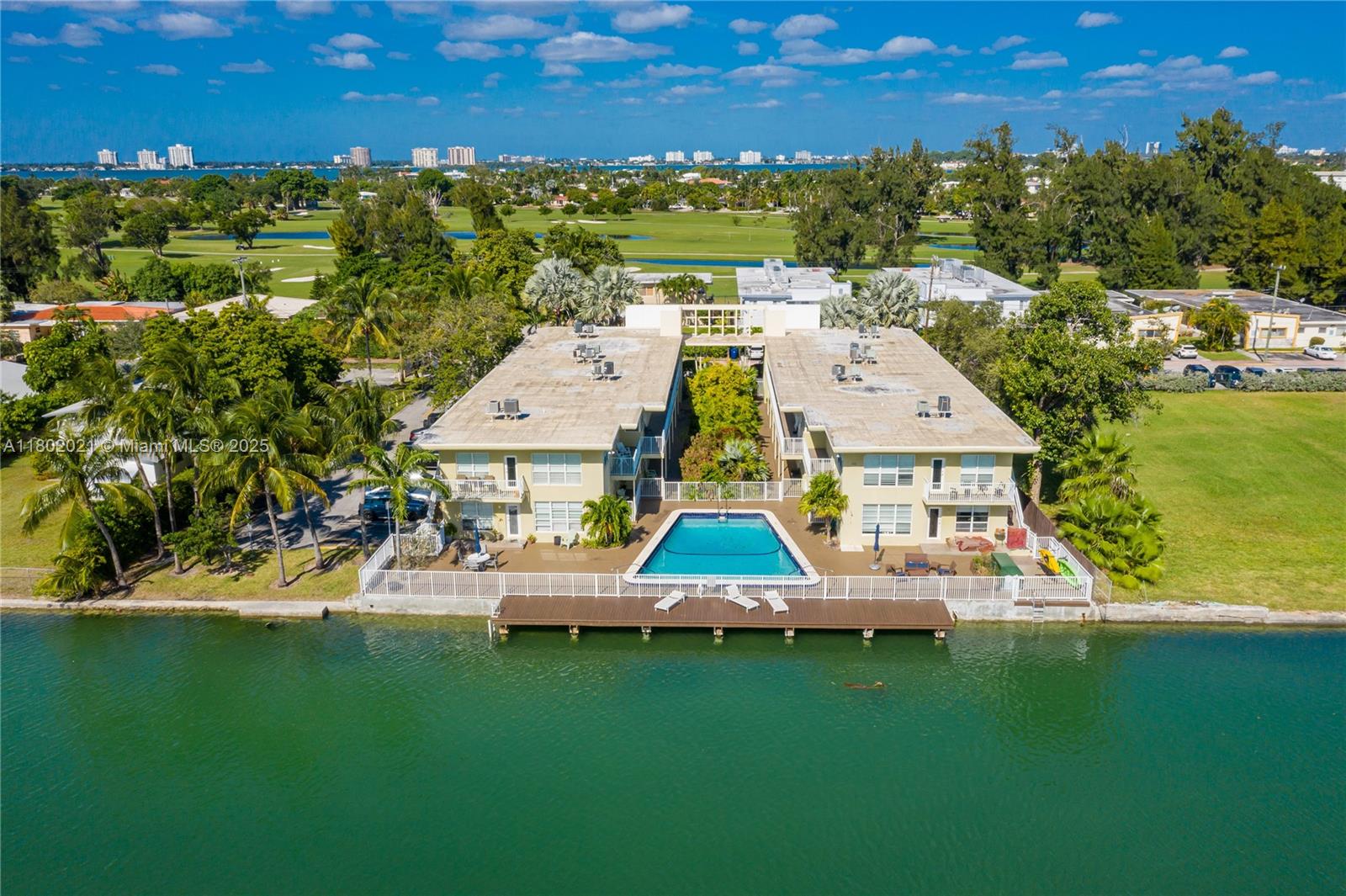 350 S Shore Dr 7 Property Photo 1
