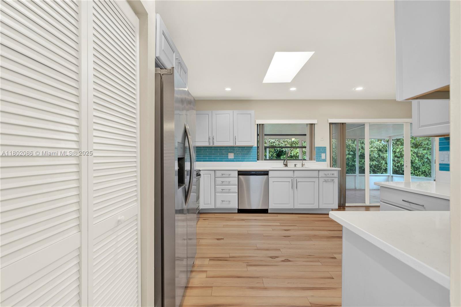 1575 N Goldeneye Ln Property Photo 8