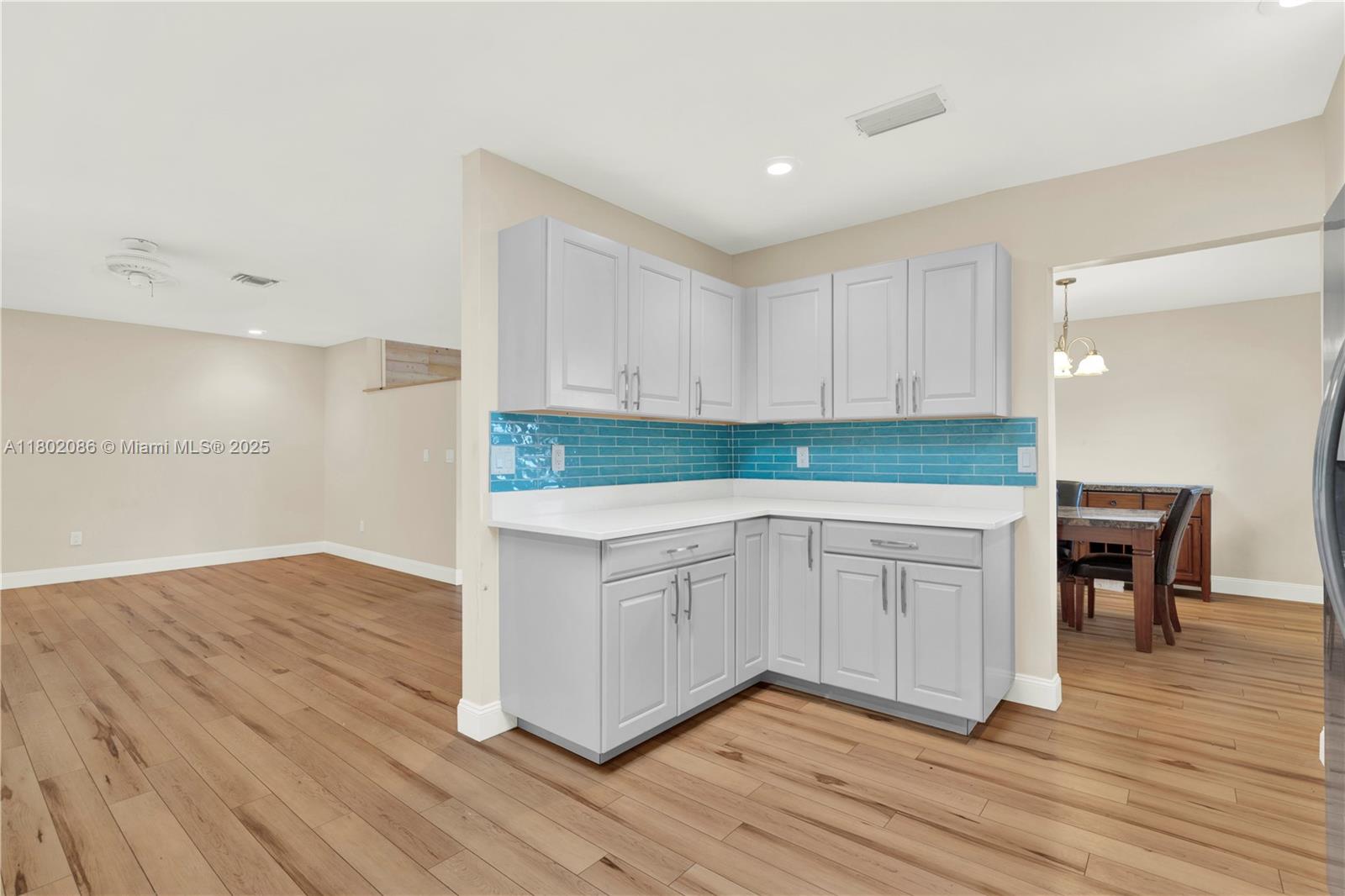 1575 N Goldeneye Ln Property Photo 10