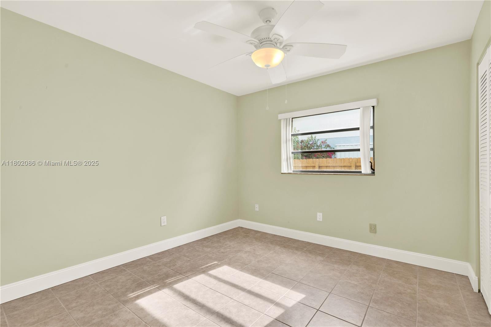 1575 N Goldeneye Ln Property Photo 30