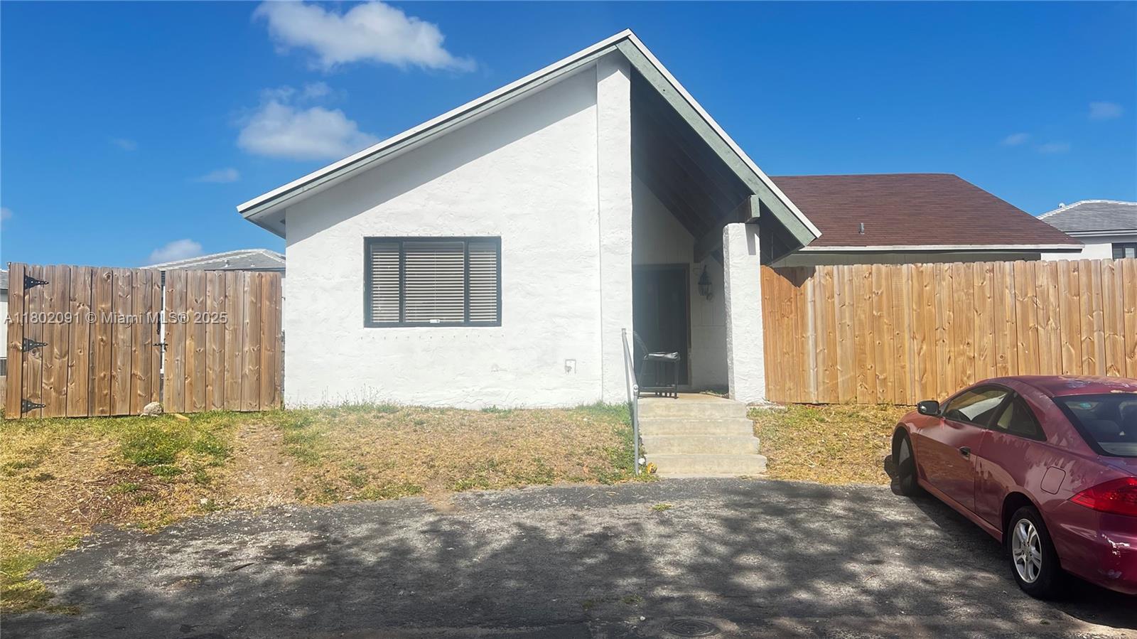 13549 SW 285th Ter Property Photo 1