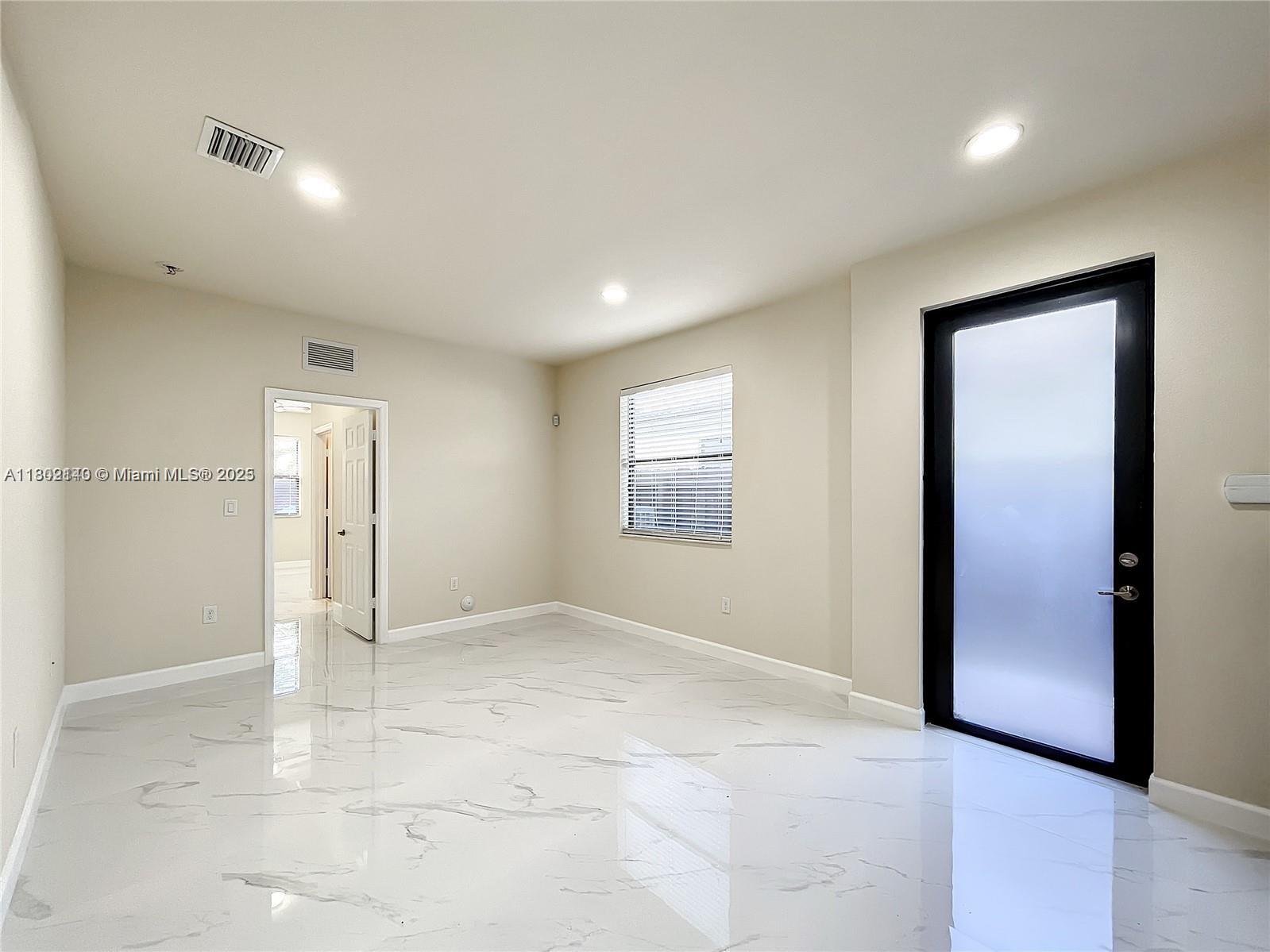 11482 Sw 238th Ter Property Photo 41