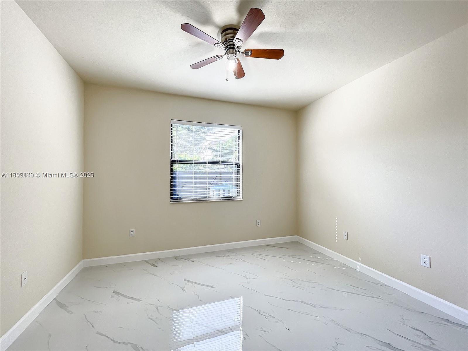 11482 Sw 238th Ter Property Photo 44