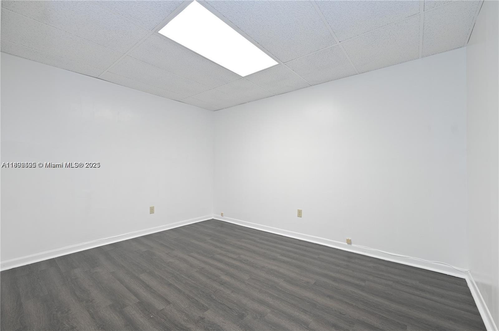 12288 Sw 131st Ave Property Photo 7