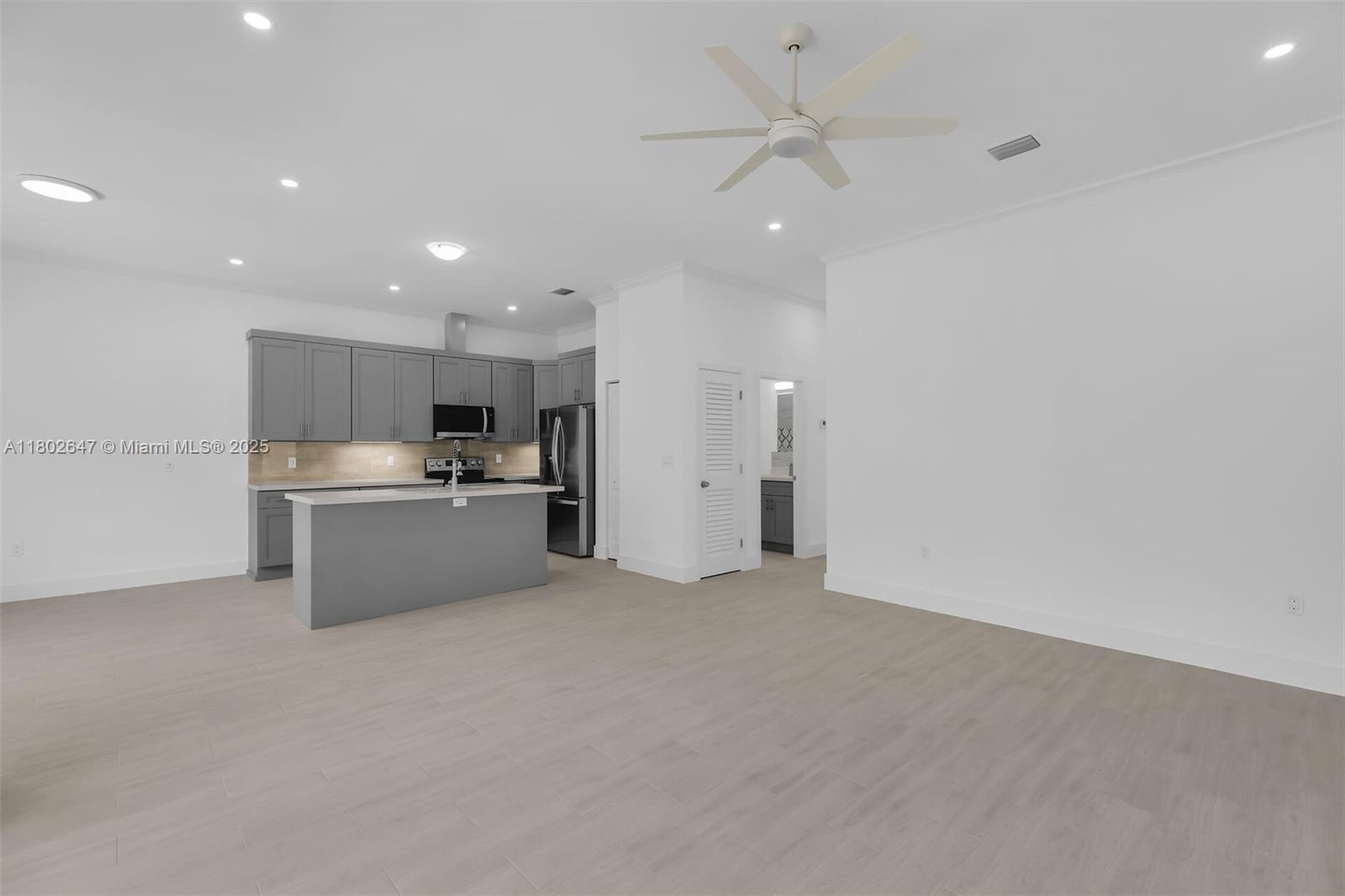 14 Tarpon Ave Property Photo 16